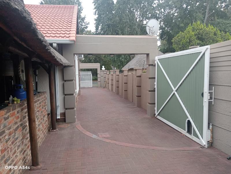 3 Bedroom Property for Sale in Vaalpark Free State